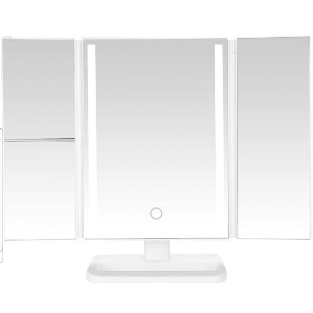 Tri-Fold Makeup Mirror Beautify
